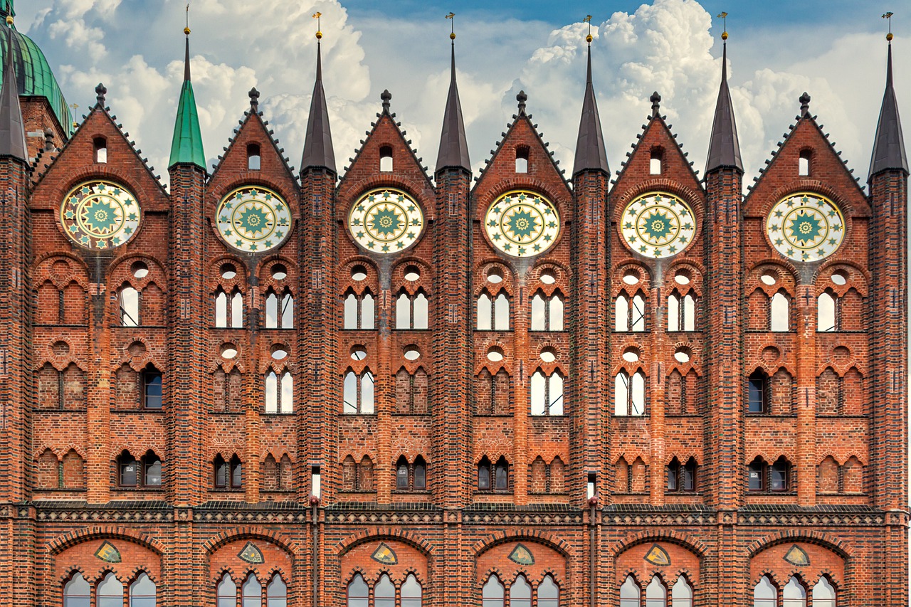 Historia i położenie Kościoła Mariackiego, Stralsund